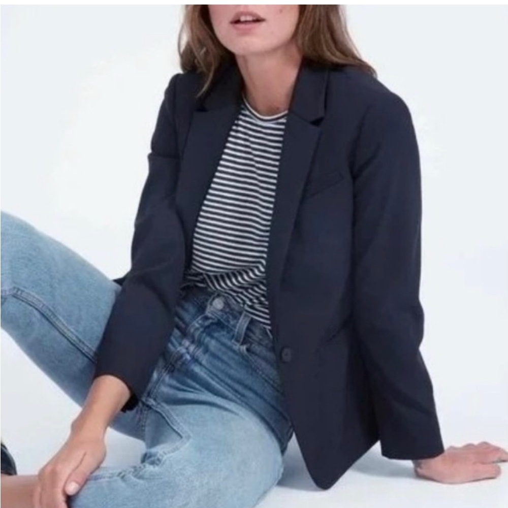 Everlane Navy Go-Weave Classic Blazer